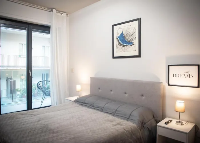 Elegante Bilocale-centro Torino-free Wifi Turin