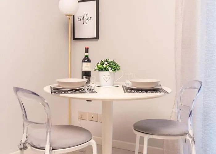 Apartment Elegante Bilocale-centro Torino-free Wifi Turin